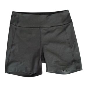 Outdoor Voices Warm Up 5” Shorts